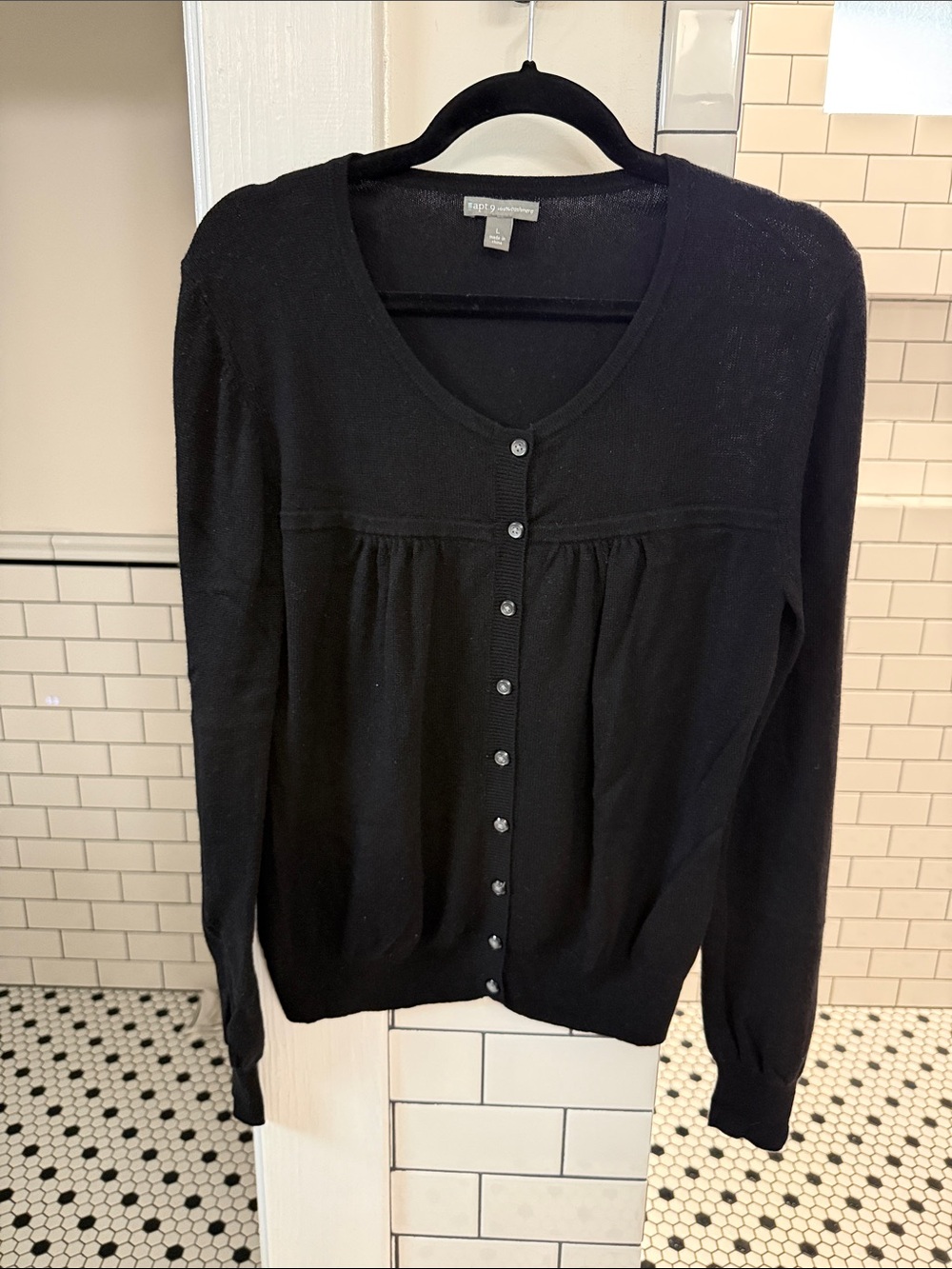 Apt 9 Black 100% Cashmere Scoop-Neck Button Cardigan